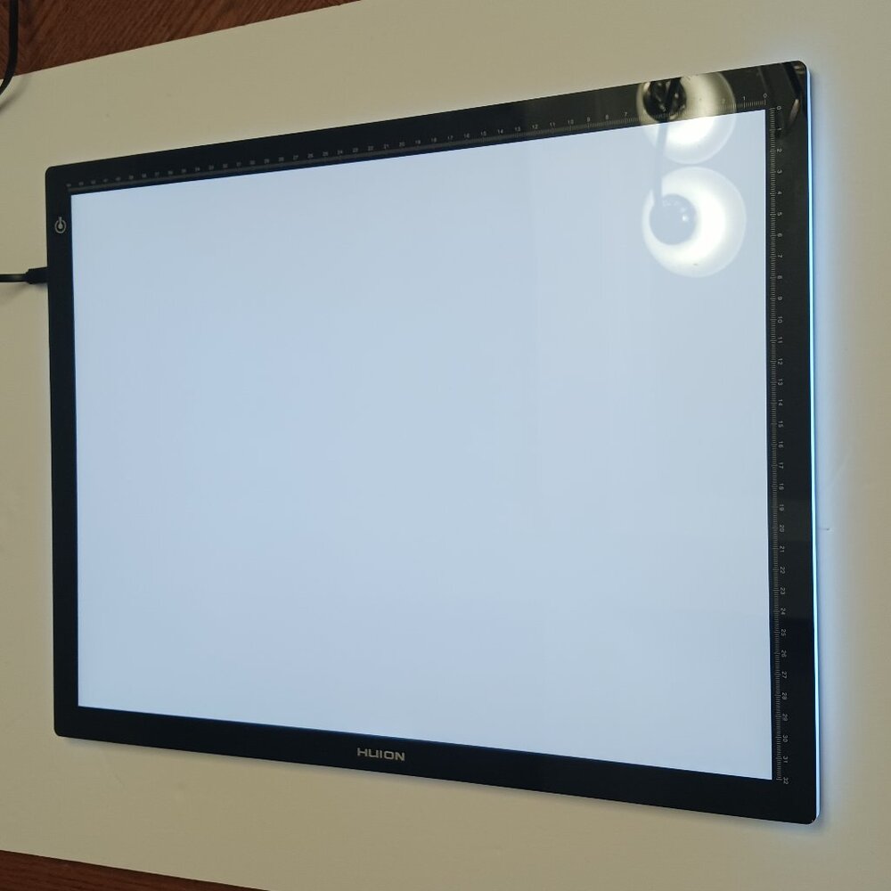 HUION LA3 LED Light Tracing Pad Adjustable Brightness AC Powered